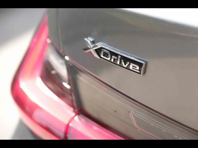 BMW 330 330e M-Sport Touring