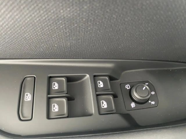 Cupra Terramar 1.5 e-Hybrid