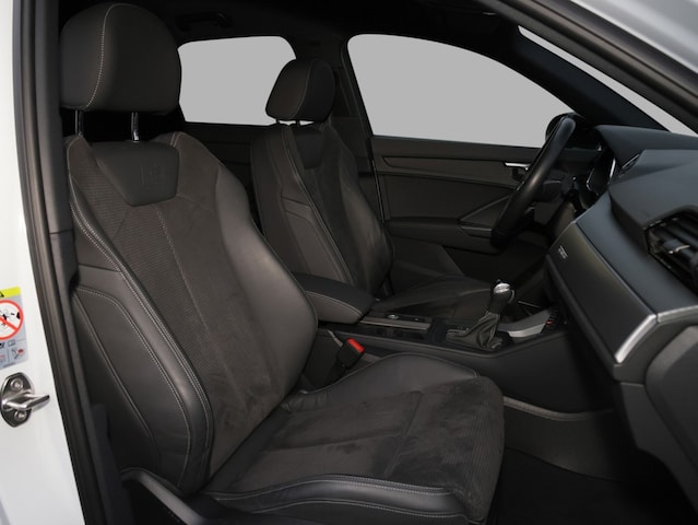 Audi Q3 35 TDI Quattro S-Tronic