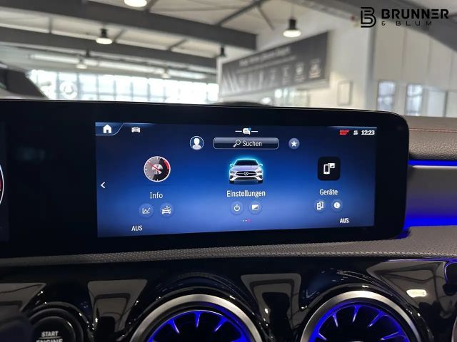 Mercedes-Benz CLA 250 4MATIC AMG Line