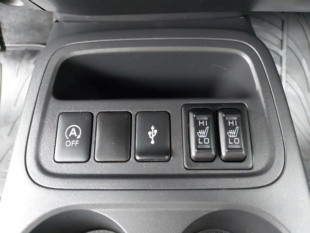 Mitsubishi Space Star CVT Invite MIVEC Star