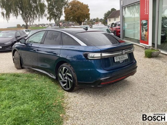 Volkswagen ID.7 IQ.Drive Pro