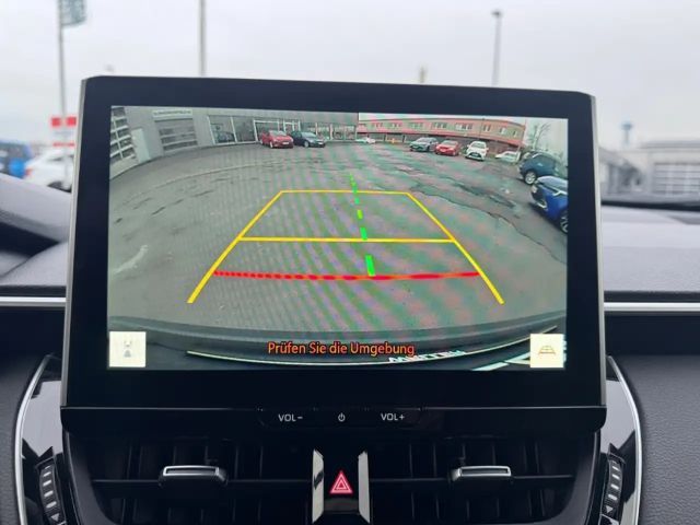 Toyota Corolla Cross Hybride Team D