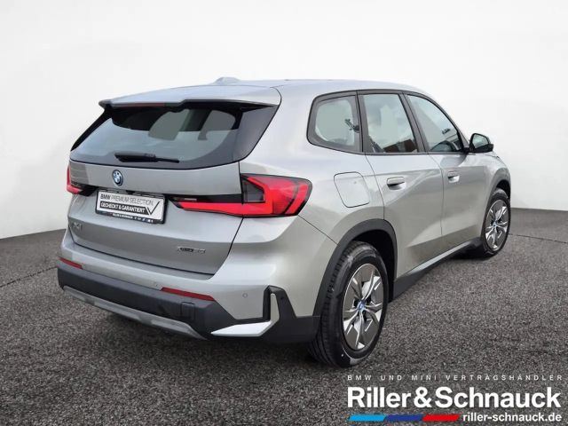 BMW iX1 xDrive30