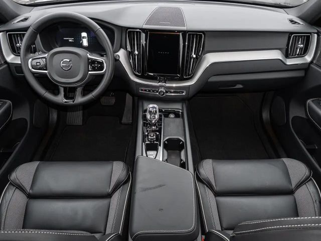 Volvo XC60 Dark Plus