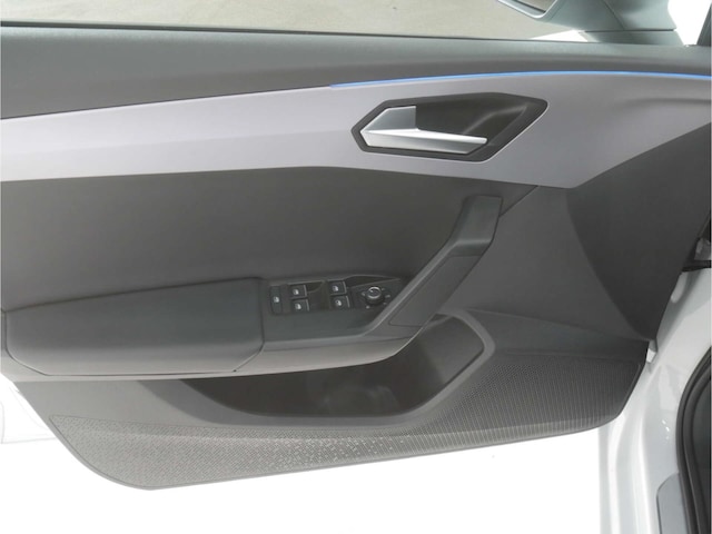 Seat Leon 1.5 eTSI FR-lijn Sportstourer