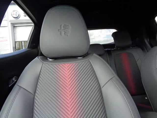 Alfa Romeo Junior Ibrida