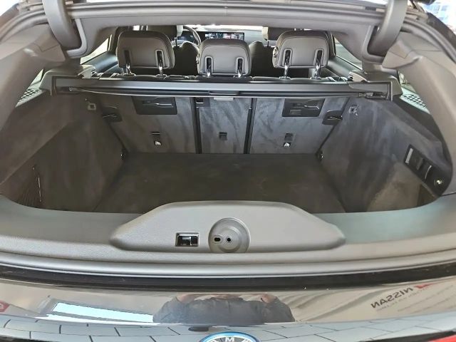 BMW 330 330e Touring xDrive