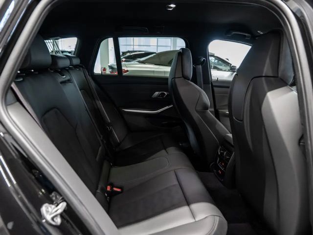 BMW M3 Competition Touring xDrive