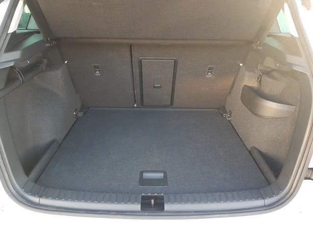 Skoda Karoq 1.5 TSI Selection