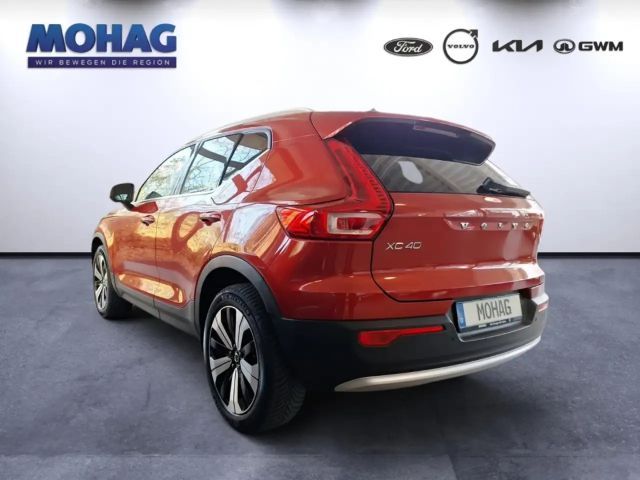 Volvo XC40 Core Recharge