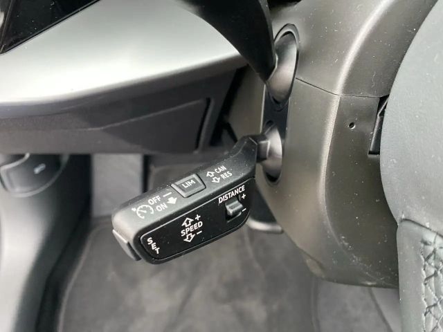 Audi A3 30 TFSI S-Tronic Sedan Sportback