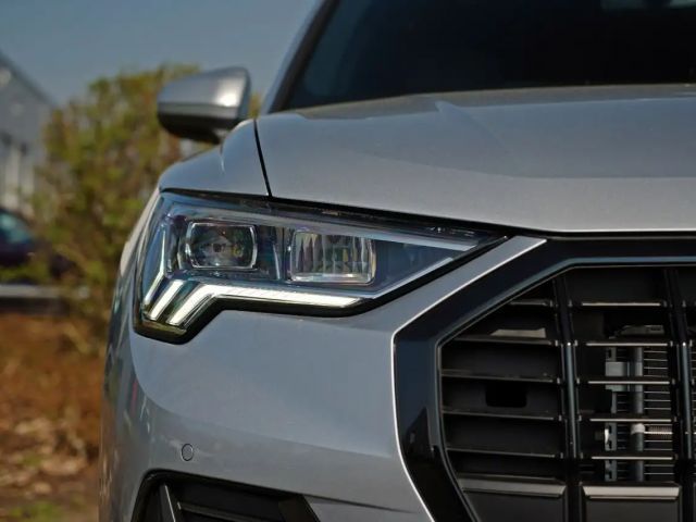 Audi Q3 35 TFSI S-Line