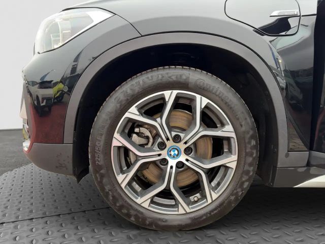 BMW X1 xDrive25e