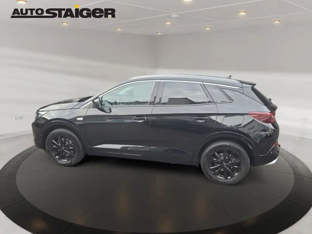 Opel Grandland X Hybrid