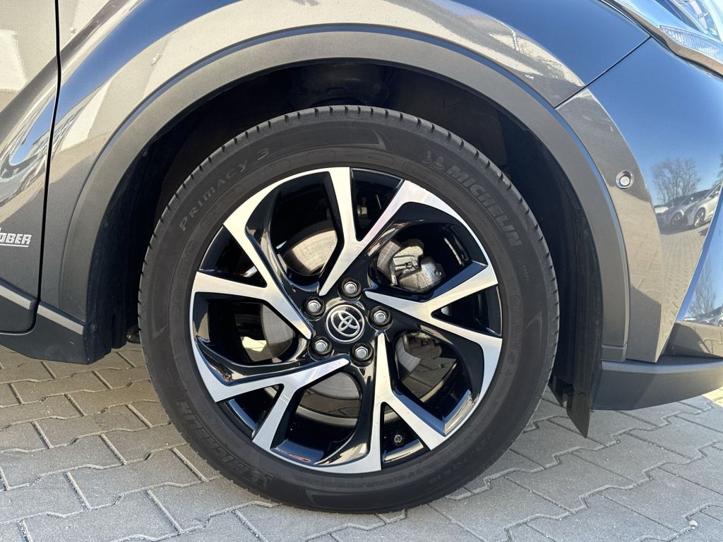 Toyota C-HR 5-deurs Plus