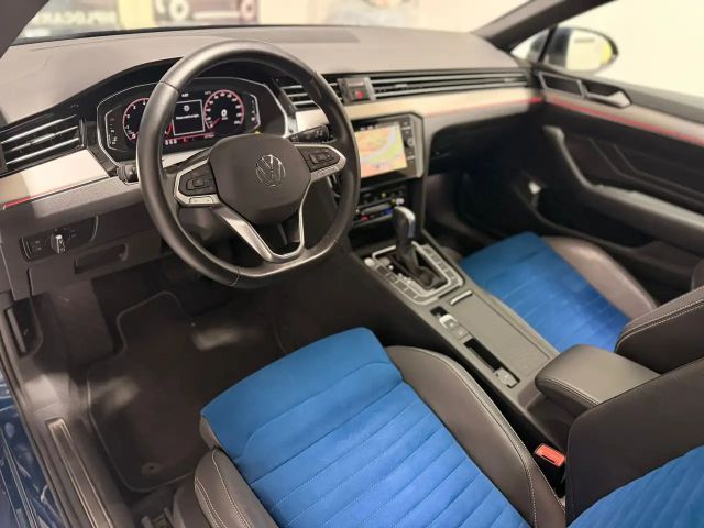 Volkswagen Passat Elegance Elegance