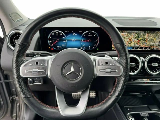 Mercedes-Benz GLB 220 AMG Line GLB 220 d