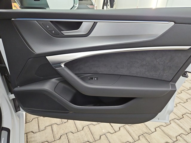 Audi S6 Avant Quattro