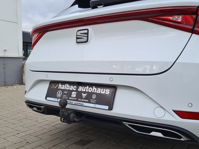 Seat Leon 1.5 eTSI DSG Plus Sportstourer