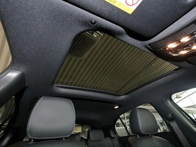 Mercedes-Benz A 200 Progressive