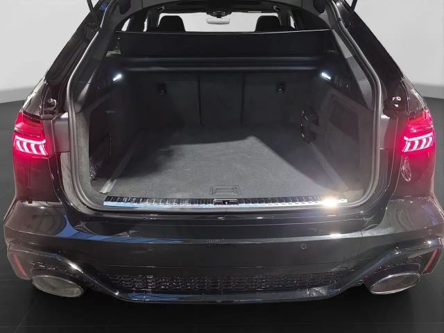 Audi RS6 Avant Quattro