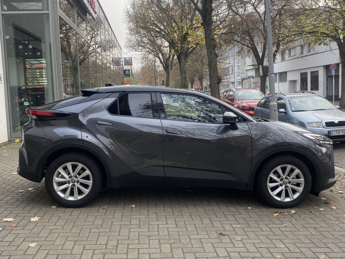 Toyota C-HR 5-deurs Team D Technik