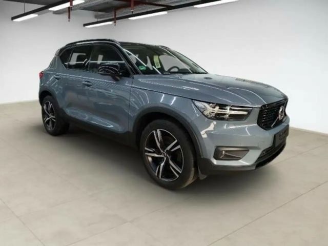 Volvo XC40 R-Design