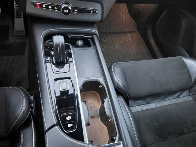 Volvo XC90 AWD R-Design