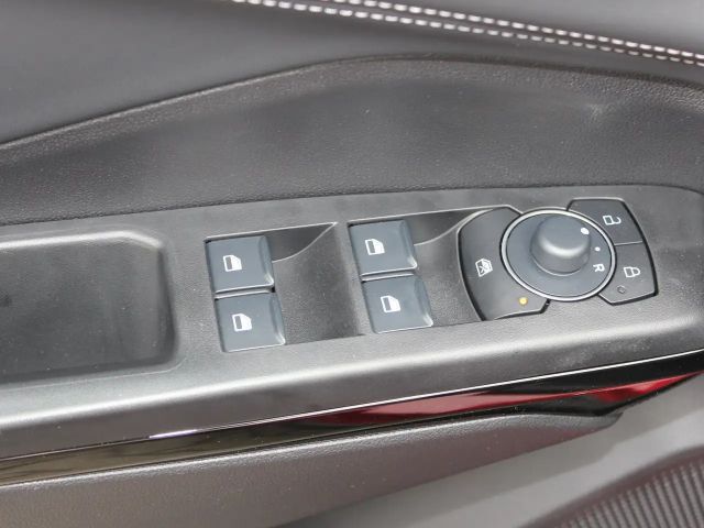 Ford Puma EcoBoost Titanium