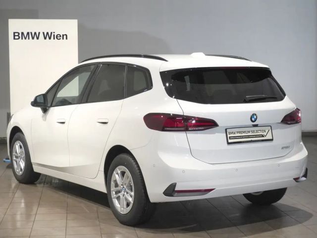 BMW 216 216i Active Tourer Sedan