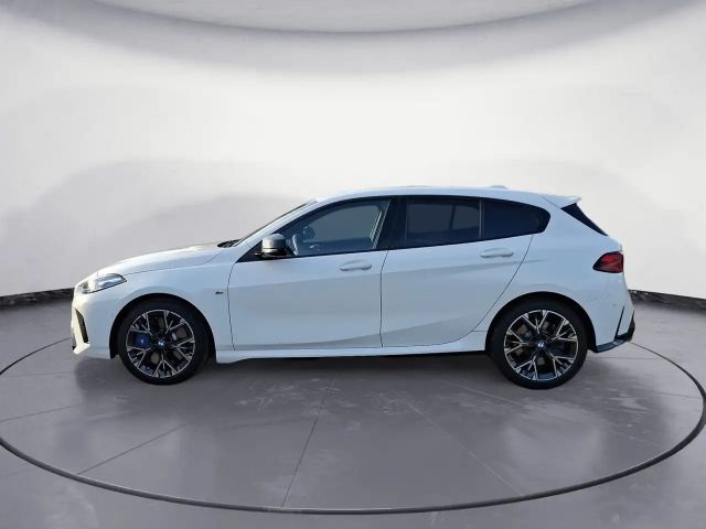 BMW 135 Sedan xDrive
