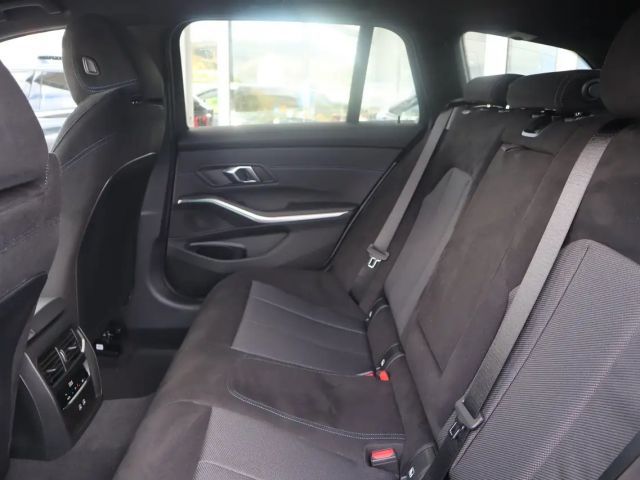 BMW 318 318d M-Sport Touring