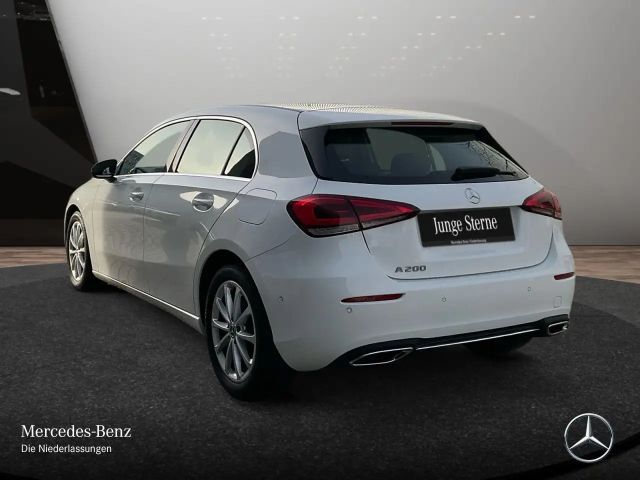 Mercedes-Benz A 200 Progressive