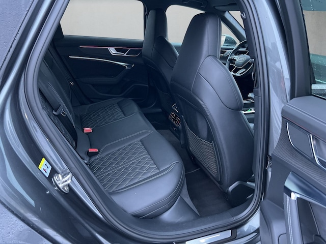 Audi S6 Avant Quattro