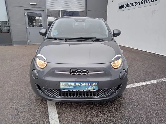 Fiat 500e 42 kWh