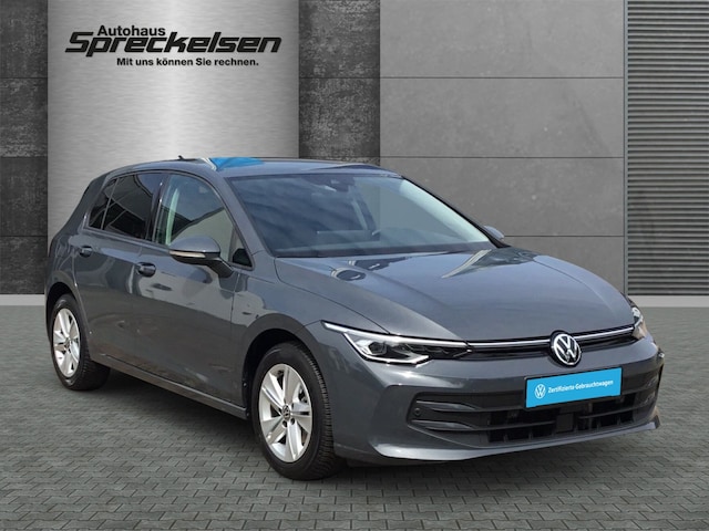 Volkswagen Golf 1.5 eTSI Golf VIII Life