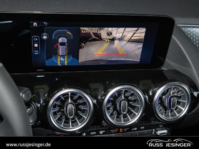 Mercedes-Benz B 220 4MATIC Sedan