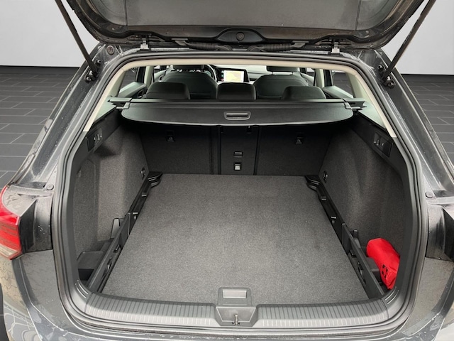 Volkswagen Golf 1.0 TSI Golf VIII Variant