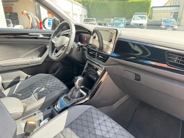 Volkswagen T-Roc 1.5 TSI DSG R-Line