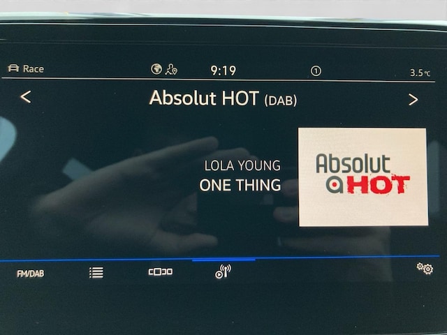 Volkswagen T-Roc T-Roc R AKRAPOVIC PANO LEDER LM19