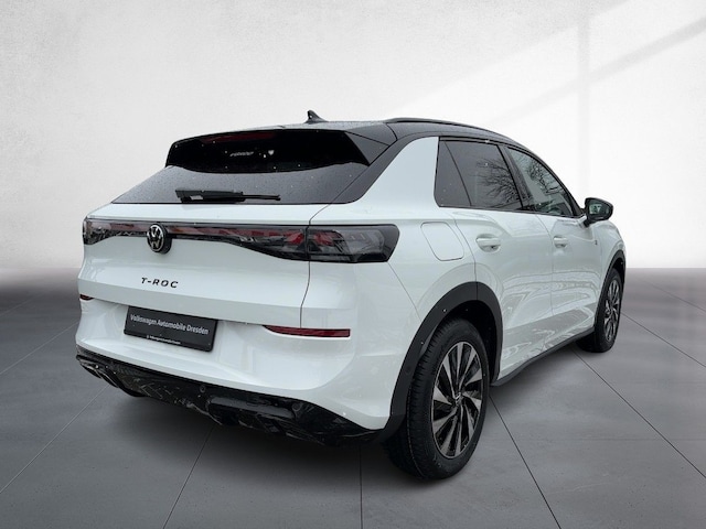 Volkswagen T-Roc 1.5 eTSI DSG R-Line