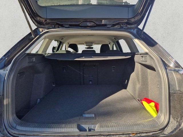 Volkswagen Golf 2.0 TDI DSG Life Variant