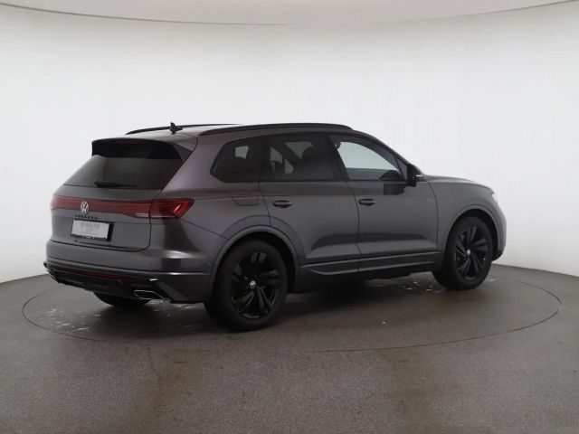 Volkswagen Touareg 4Motion R-Line