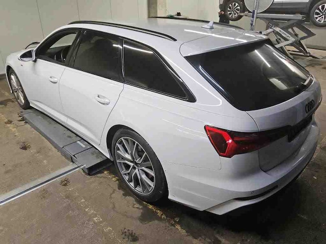Audi A6 55 TFSI Avant Quattro S-Tronic