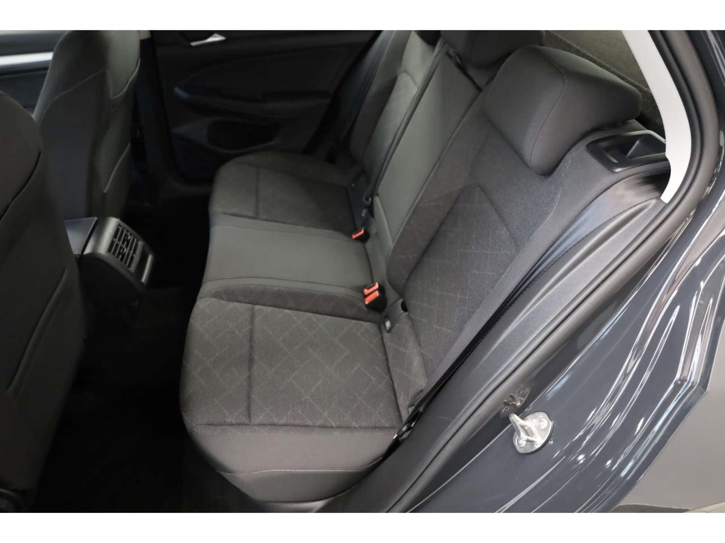 Volkswagen Golf 1.5 TSI Life