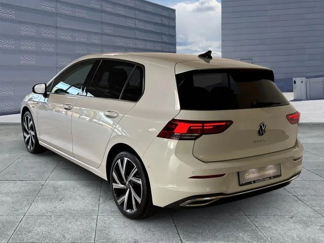 Volkswagen Golf 2.0 TDI DSG Golf VIII Style