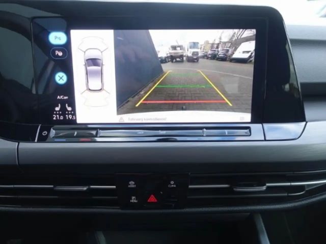 Volkswagen Golf 2.0 TSI DSG Golf VIII Style