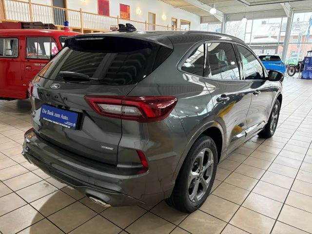 Ford Kuga Hybrid ST Line