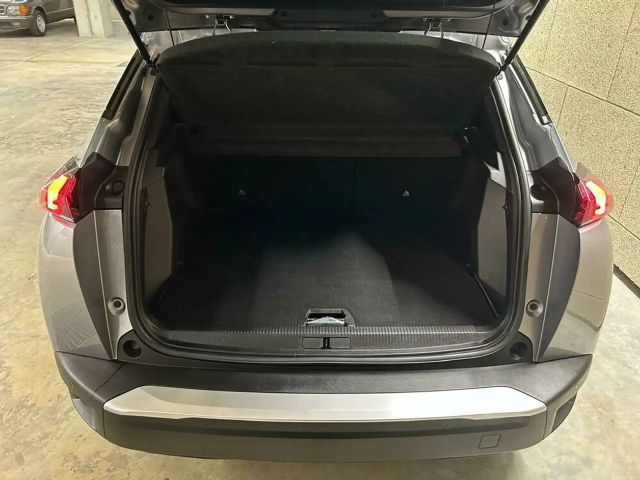 Peugeot E-2008 Allure Pack